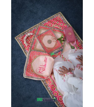 ست سجاده و کیف مخمل موعود (گلبهی)